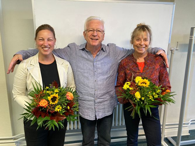 Das Bild zeigt die Vorstandsmitglieder des Fördervereins bei der Mitgliederversammlung am 30.09.2021 in Leipzig. Auf dem Bild sind Jun.-Prof. Dr. Almut Krapf, Prof. Jürgen Krug und Dr. Petra Tzschoppe (von links) zu sehen. 