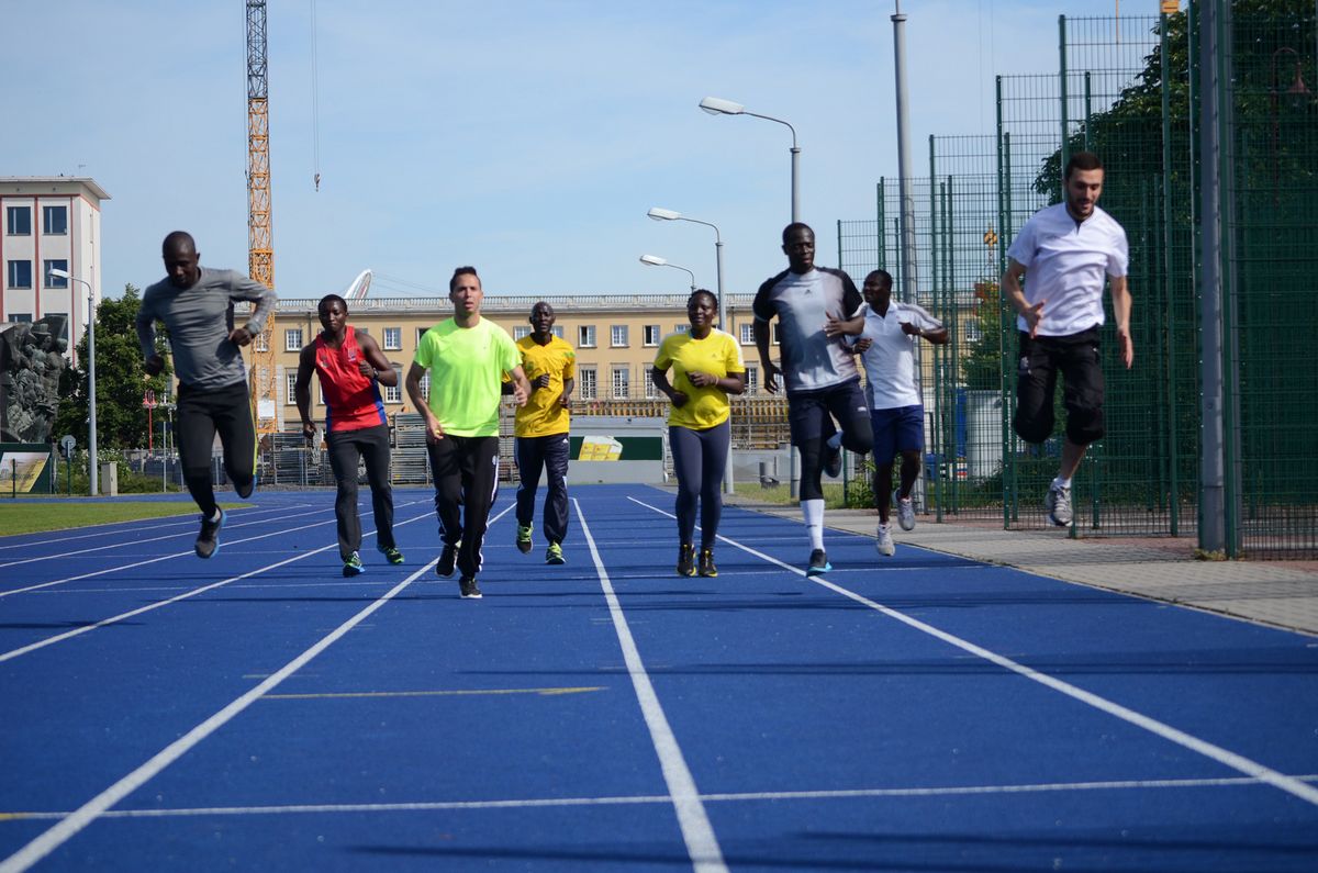 enlarge the image: Studierende im Seminar, track and field 2016 in french (Foto: ITK)