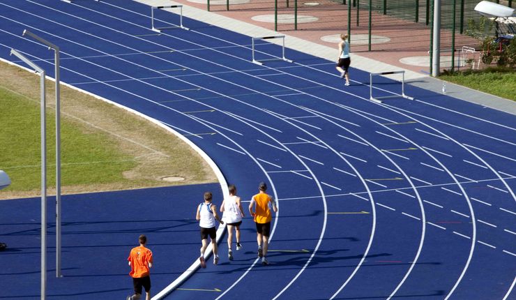 Leichtathletikanlage / Tartanbahn / 400 m Bahn, Foto: Swen Reichhold / Universität Leipzig, SUK